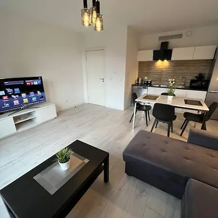 Apartment New Old Town -6 People - 200m Town Hall Breslau