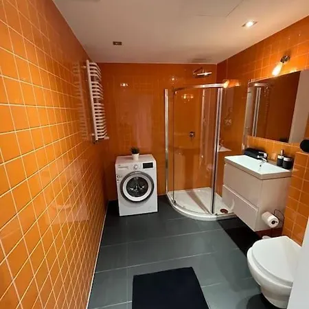 New Old Town -6 People - 200m Town Hall Apartment Breslau